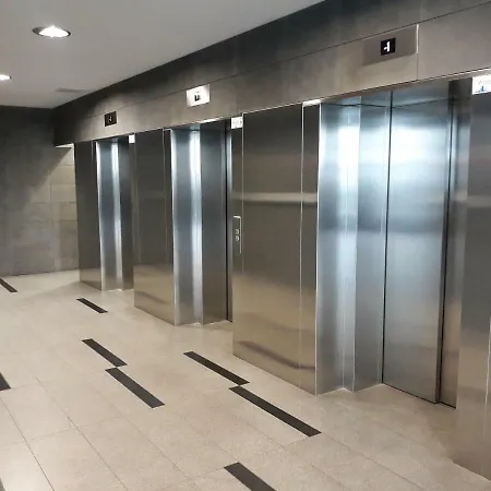 Mg Gieldowa Апартаменты *